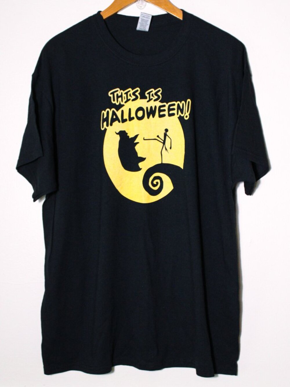 Disney The Nightmare Before Christmas This Is Halloween Tee Black Halloween XL